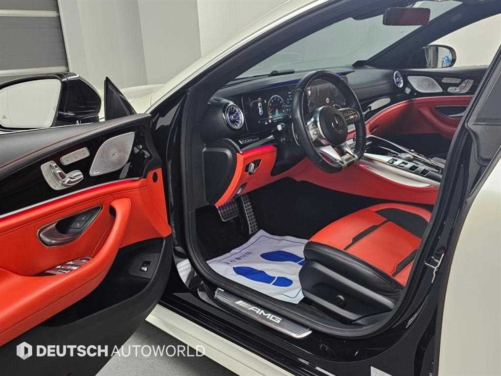 벤츠 AMG GT 4도어 43 4MATIC+ 이미지 11