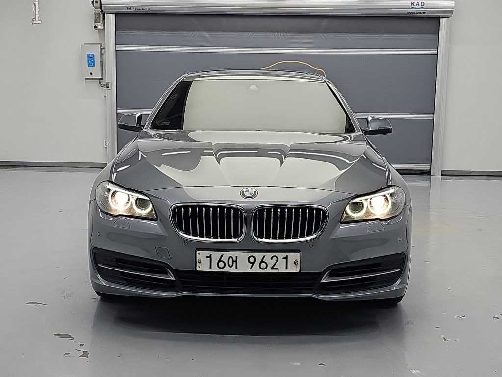 BMW 5시리즈 5시리즈 (F10) 520d xDrive 이미지 2