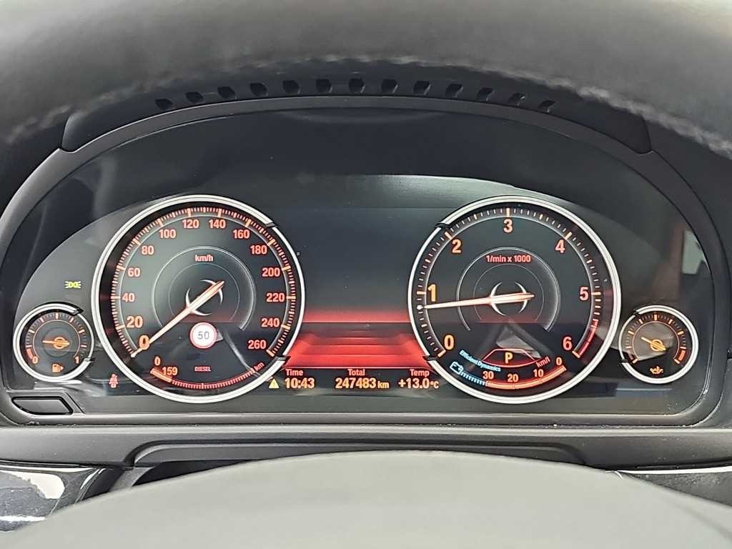 BMW 5시리즈 5시리즈 (F10) 520d xDrive 이미지 6