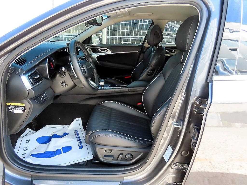 제네시스 G70 2.0T AWD 엘리트 이미지 5