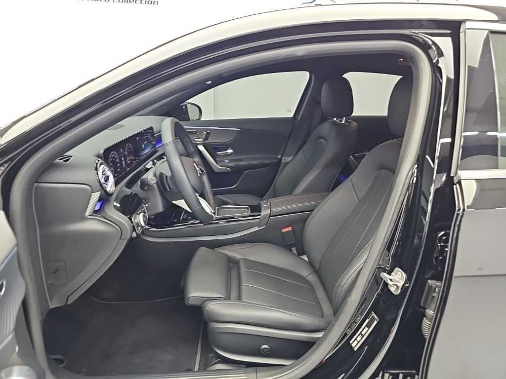 벤츠 A 클래스 A클래스 W177 A220 세단 이미지 11