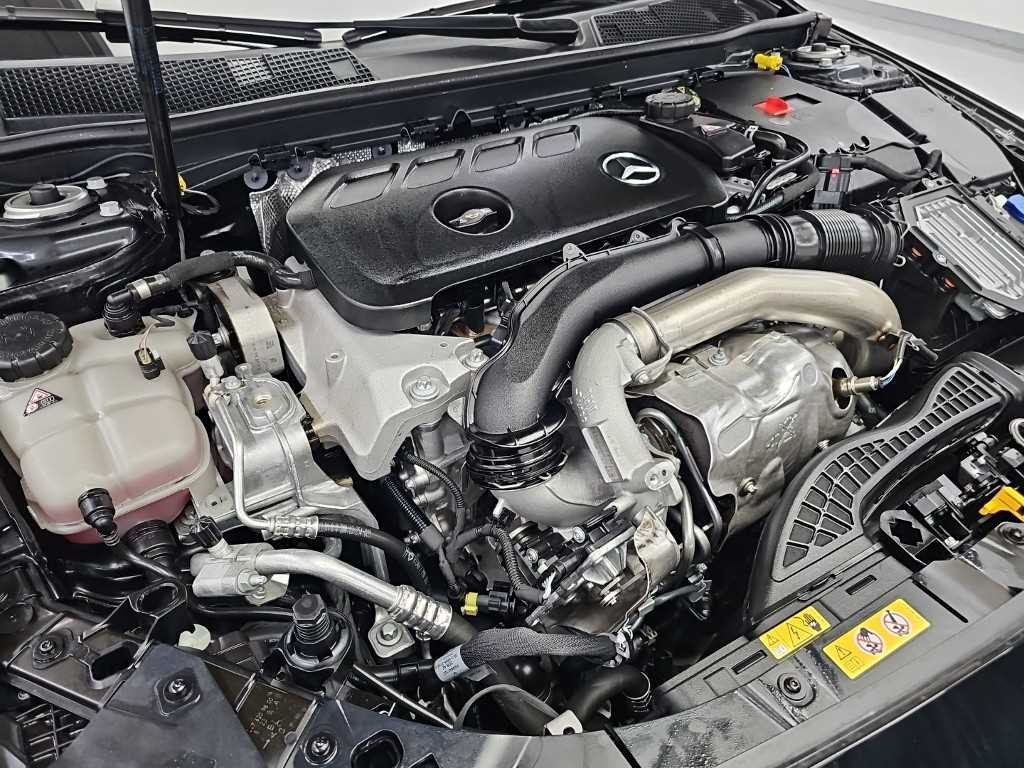 벤츠 A 클래스 A클래스 W177 A220 세단 이미지 5