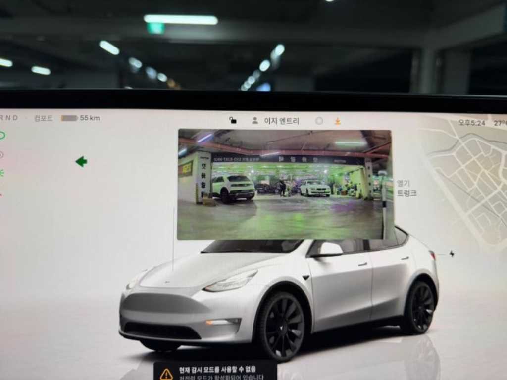 테슬라 모델 Y 롱 레인지 이미지 12
