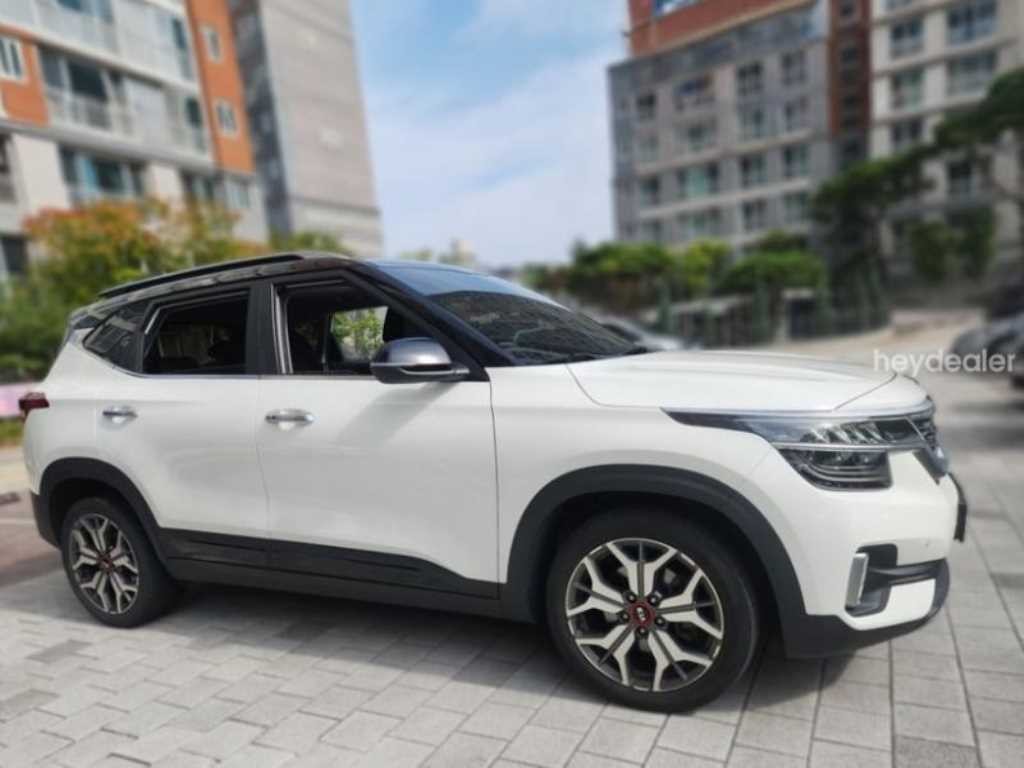 기아 셀토스 가솔린 1.6 터보 4WD 노블레스 이미지 3