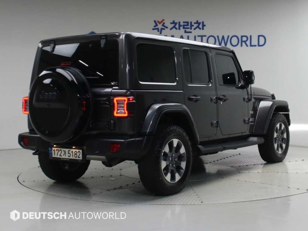 지프 랭글러 랭글러 (JL) 2.0 오버랜드 4도어 이미지 2