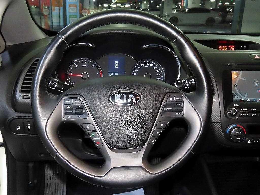 기아 K3 1.6 VGT 럭셔리 이미지 8