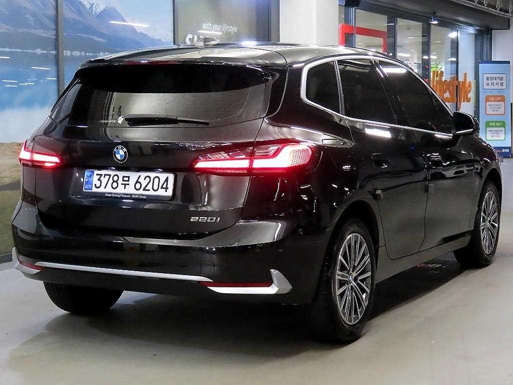 BMW 2시리즈 2시리즈 액티브 투어러 (U06) 220i 럭셔리 이미지 4