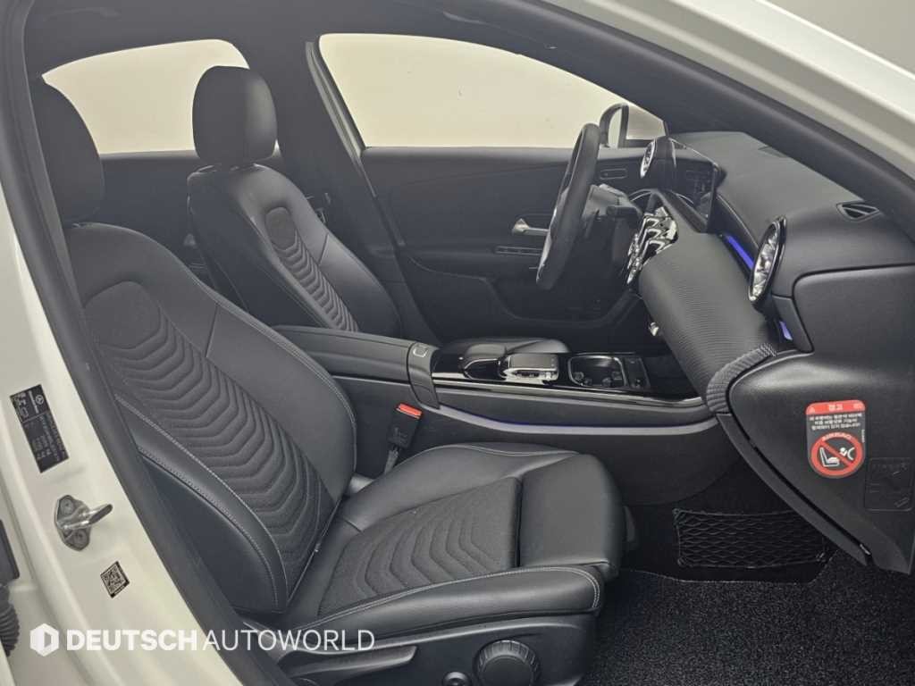 벤츠 A 클래스 A클래스 W177 A250 4MATIC 세단 이미지 10