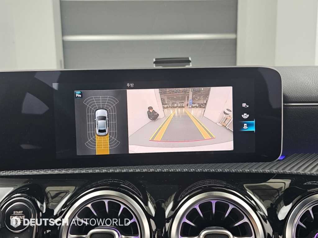 벤츠 A 클래스 A클래스 W177 A250 4MATIC 세단 이미지 15