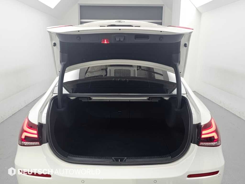 벤츠 A 클래스 A클래스 W177 A250 4MATIC 세단 이미지 19