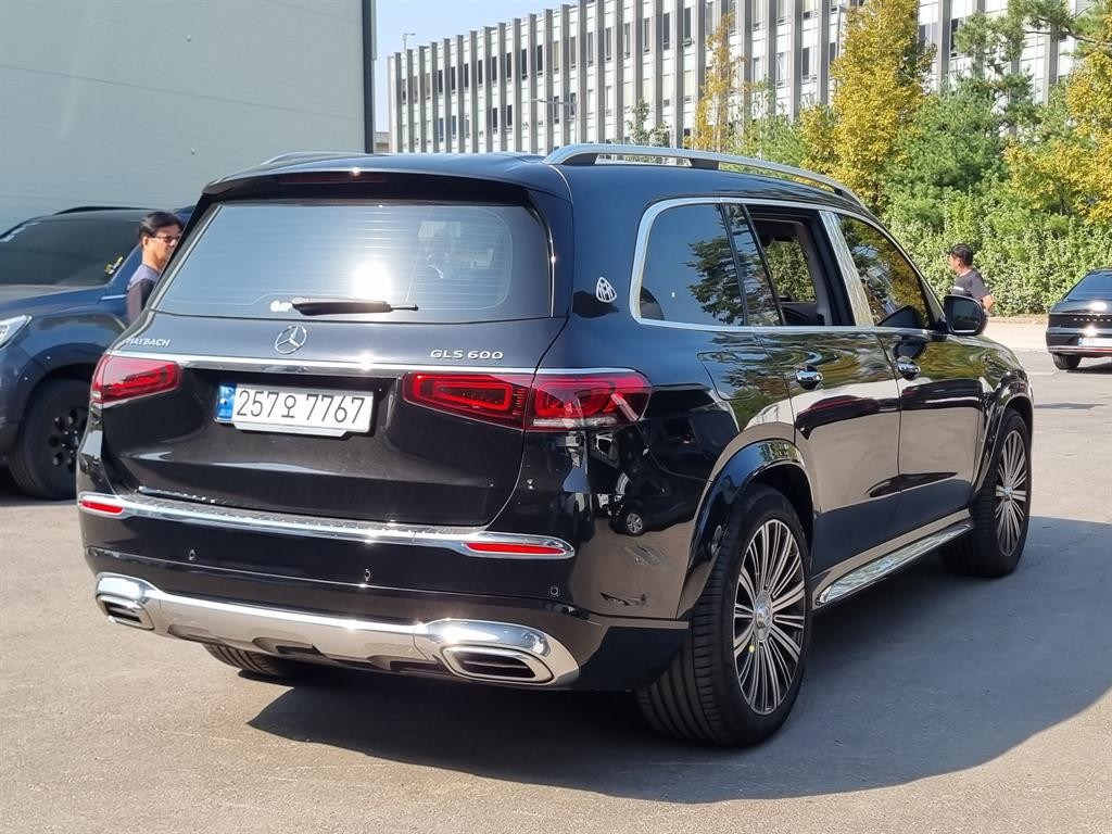 벤츠 GLS 클래스 GLS클래스 X167 마이바흐 GLS600 4MAITC 이미지 3