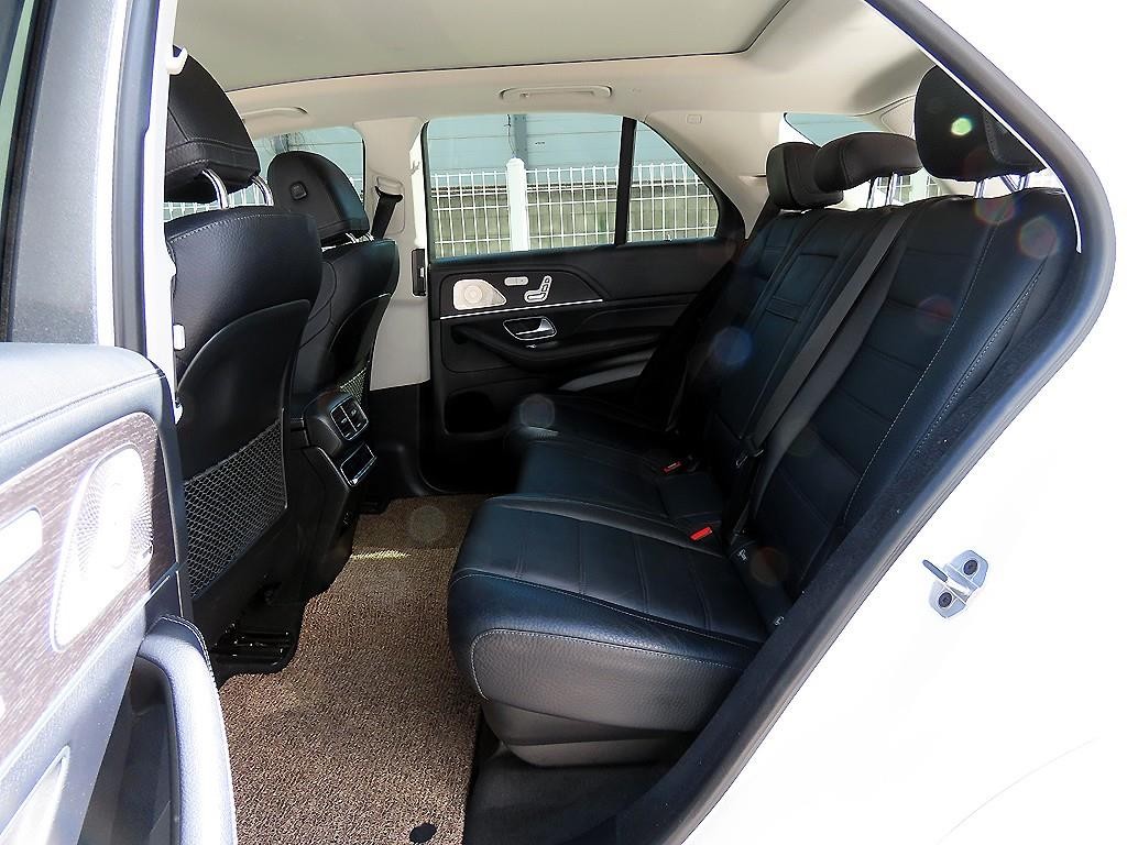 벤츠 GLE 클래스 GLE 클래스 W167 GLE 450 4MATIC 이미지 6