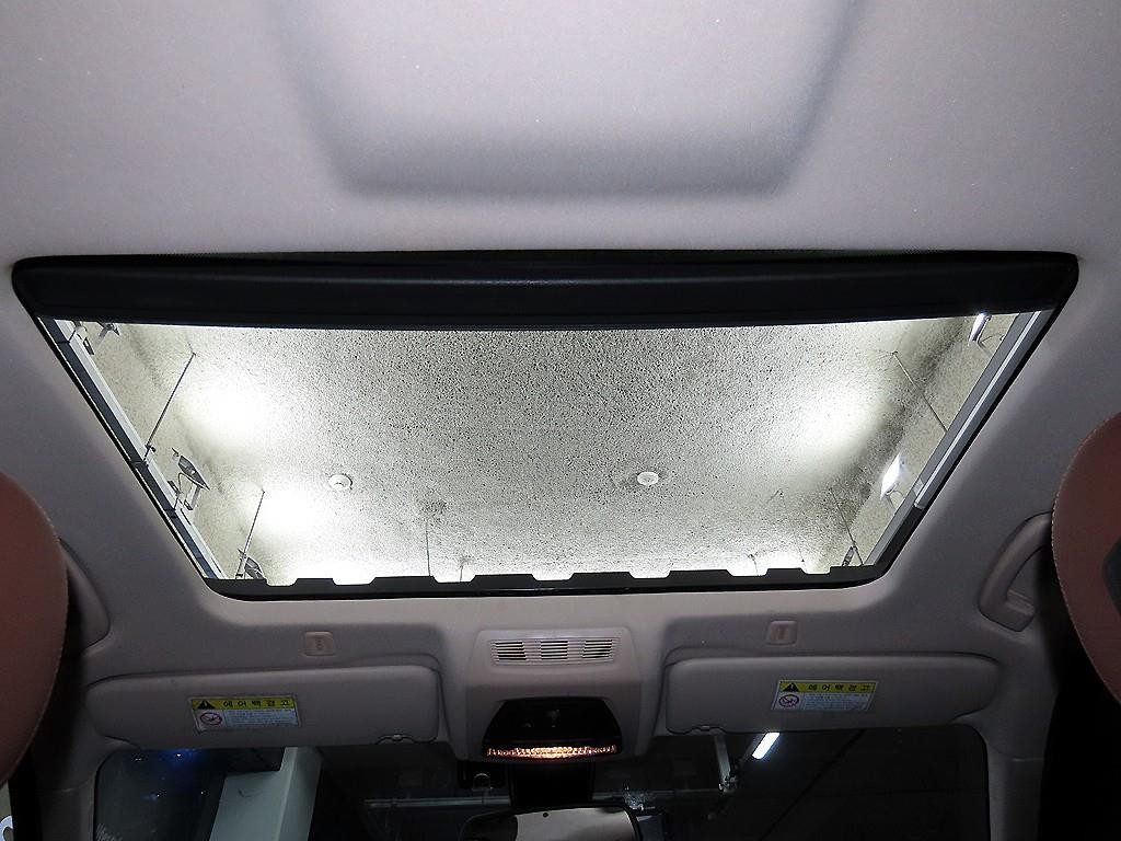 BMW 5시리즈 5시리즈 (F10) 528i xDrive M 에어로 다이나믹 이미지 16