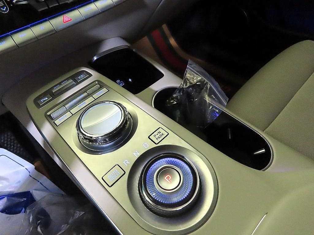 제네시스 GV70 2.5T 가솔린 2WD 기본형 이미지 12