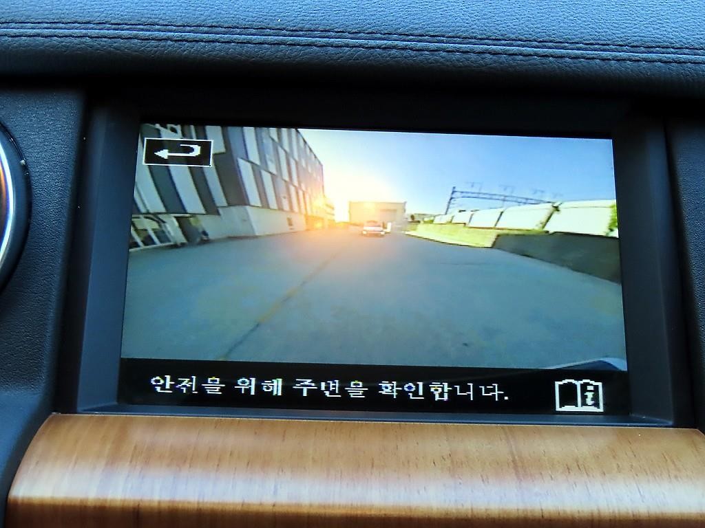 랜드로버 디스커버리 디스커버리4 3.0 SDV6 SE 이미지 15