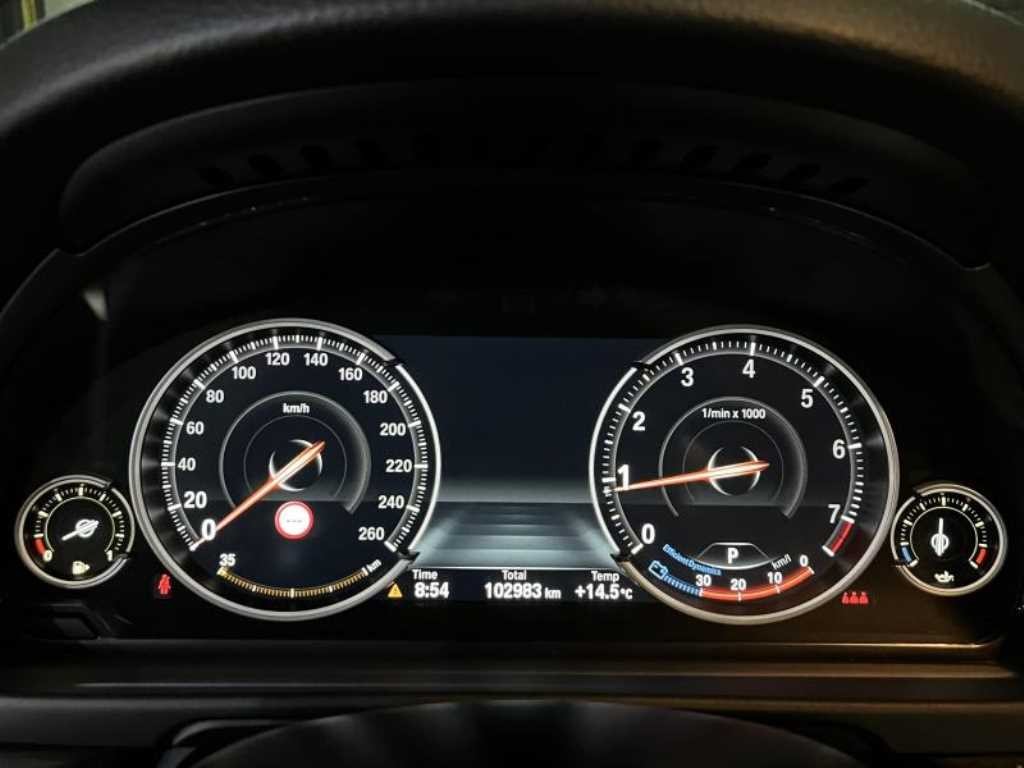 BMW 5시리즈 5시리즈 (F10) 528i 이미지 17