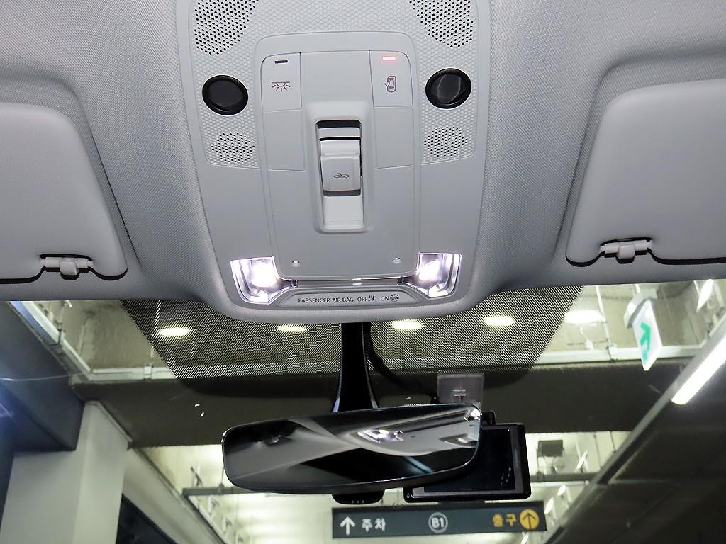 아우디 Q3 Q3 (F3) 35 TDI 스포트백 이미지 15