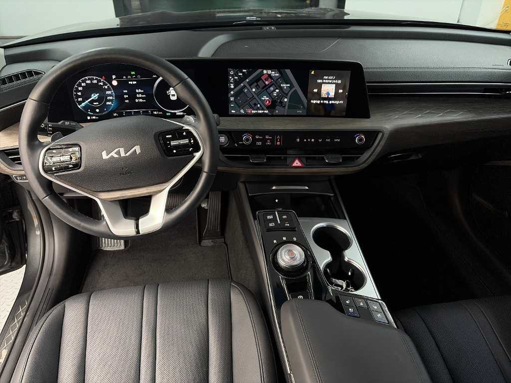 기아 K8 2.5 2WD 노블레스 이미지 7
