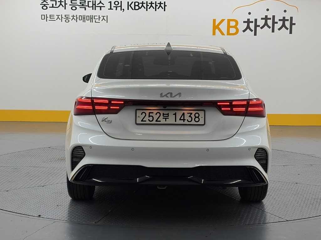 기아 K3 더뉴 K3 2세대 1.6 가솔린 프레스티지 이미지 3