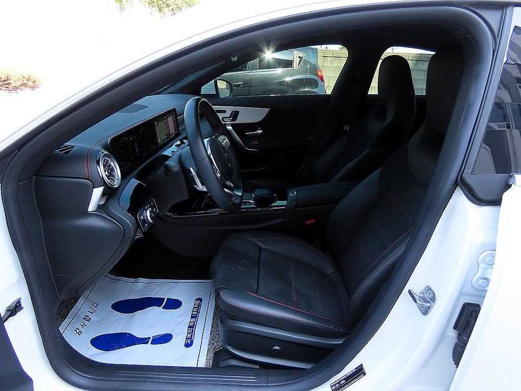 벤츠 CLA 클래스 CLA클래스 C118 CLA 250 4MATIC 이미지 5