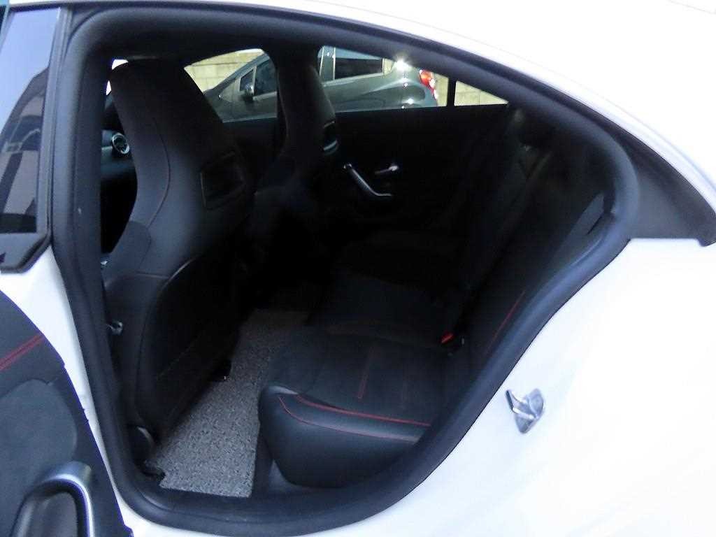 벤츠 CLA 클래스 CLA클래스 C118 CLA 250 4MATIC 이미지 6