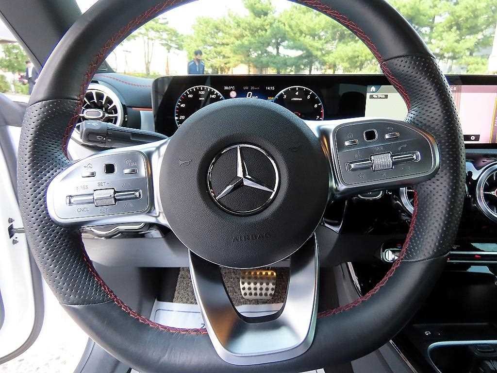 벤츠 CLA 클래스 CLA클래스 C118 CLA 250 4MATIC 이미지 8
