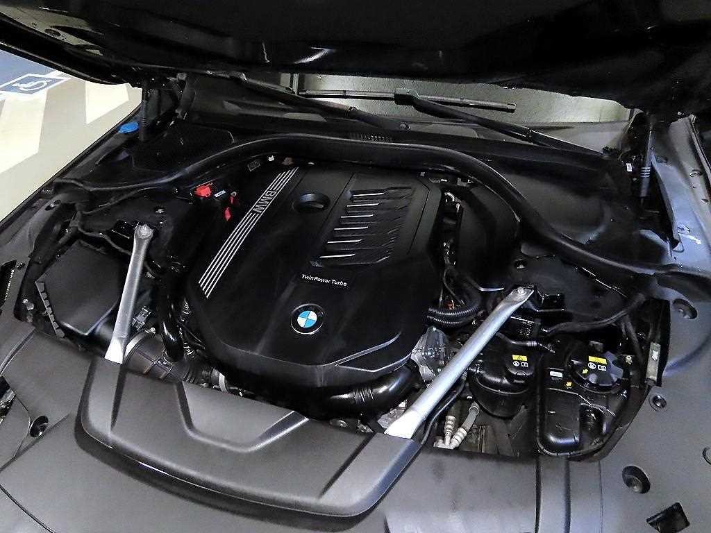 BMW 7시리즈 7시리즈 (G11) 740Li xDrive M SPORT 스포츠 이미지 19