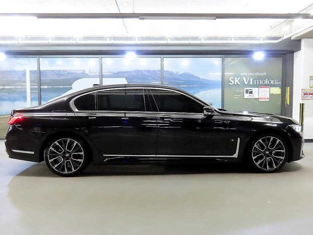 BMW 7시리즈 7시리즈 (G11) 740Li xDrive M SPORT 스포츠 이미지 3