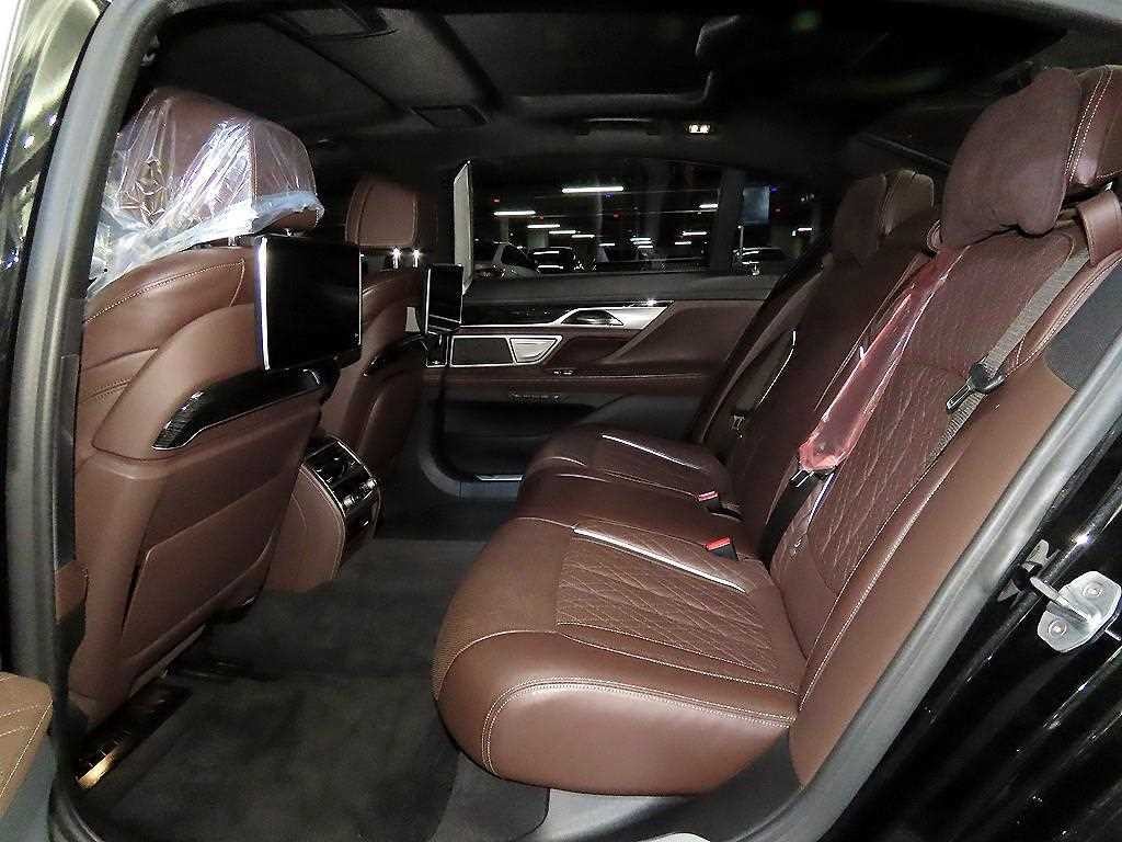BMW 7시리즈 7시리즈 (G11) 740Li xDrive M SPORT 스포츠 이미지 7
