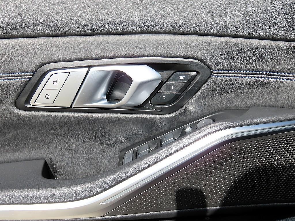 BMW 3시리즈 3시리즈 (G20) 320d M 스포츠 이미지 11