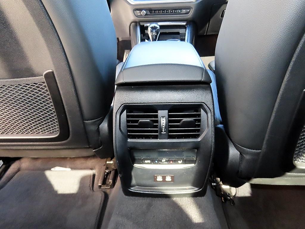 BMW 3시리즈 3시리즈 (G20) 320d M 스포츠 이미지 17