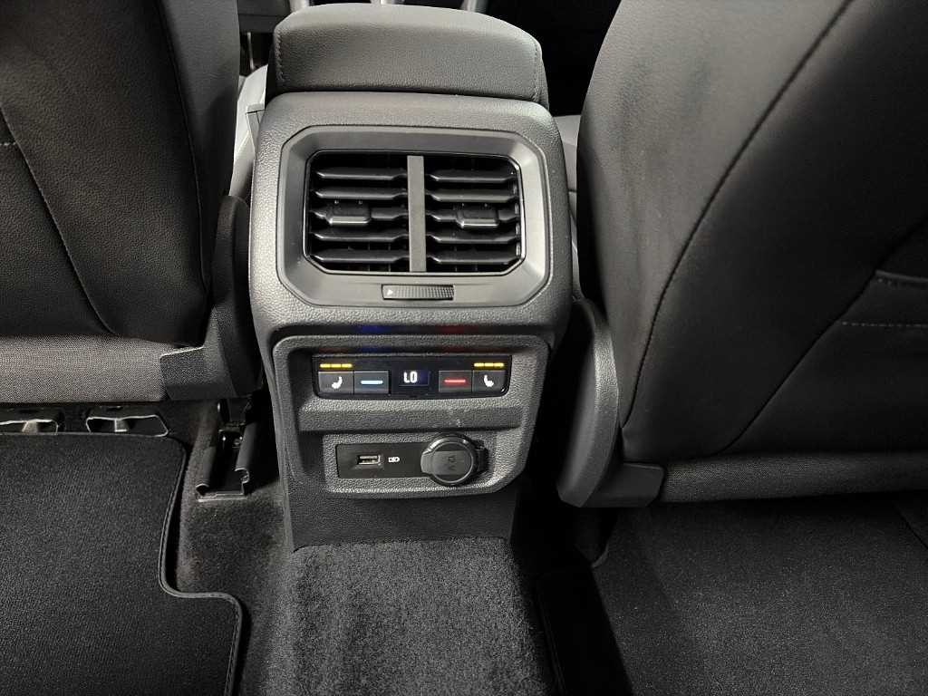 폭스바겐 티구안 티구안(2세대) 2.0 TDI 이미지 13