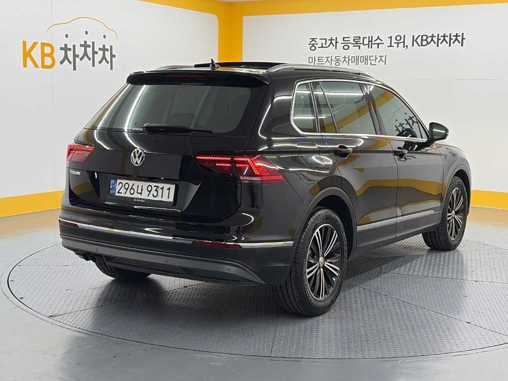 폭스바겐 티구안 티구안(2세대) 2.0 TDI 이미지 4