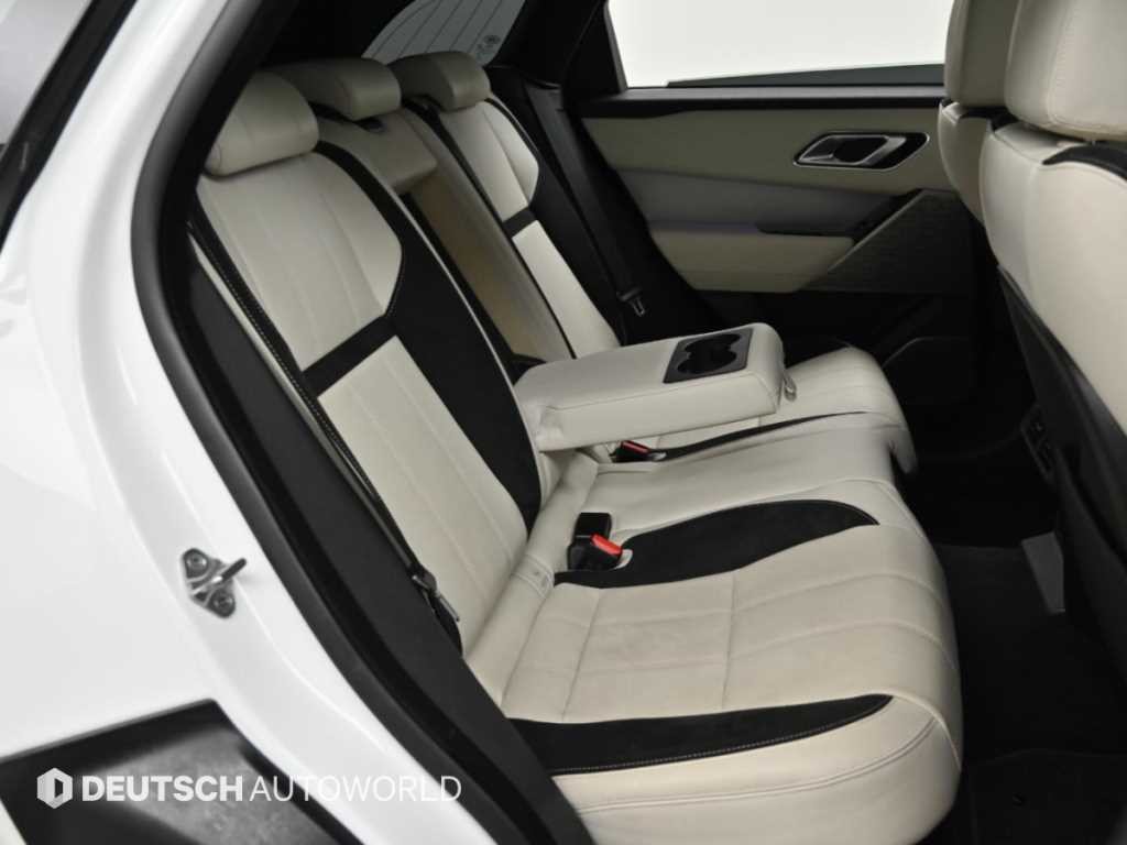 랜드로버 레인지로버 벨라 2.0 D240 R-다이나믹 SE 이미지 12