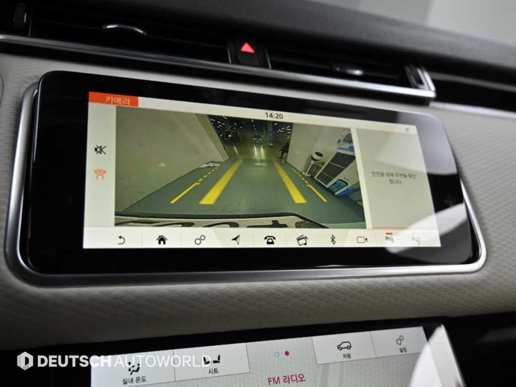 랜드로버 레인지로버 벨라 2.0 D240 R-다이나믹 SE 이미지 15