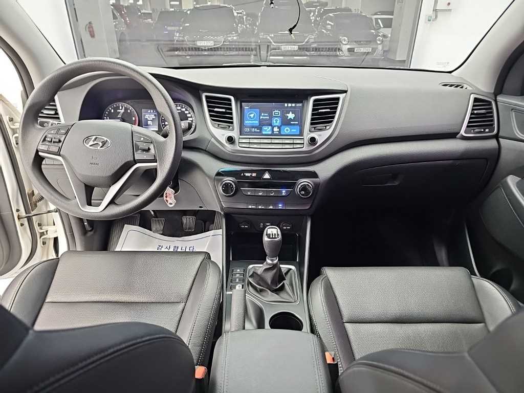 현대 투싼 올뉴투싼 디젤 2.0 2WD 스타일 이미지 7