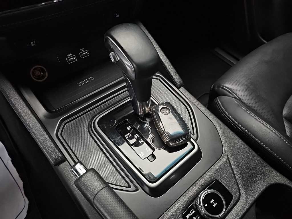 KG모빌리티(쌍용) 렉스턴 더 뉴 렉스턴 스포츠 칸 디젤 2.2 4WD 프레스티지 이미지 8