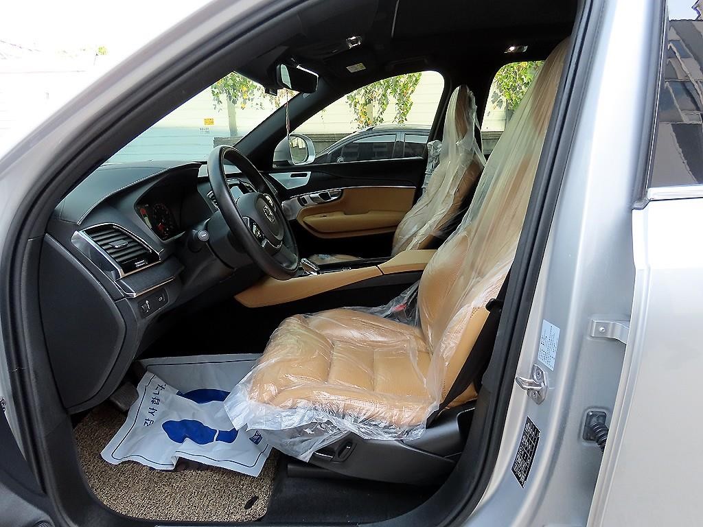 볼보 XC90 XC90 2세대 2.0 B6 AWD 인스크립션 이미지 5