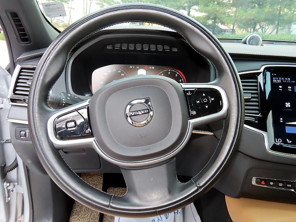 볼보 XC90 XC90 2세대 2.0 B6 AWD 인스크립션 이미지 8