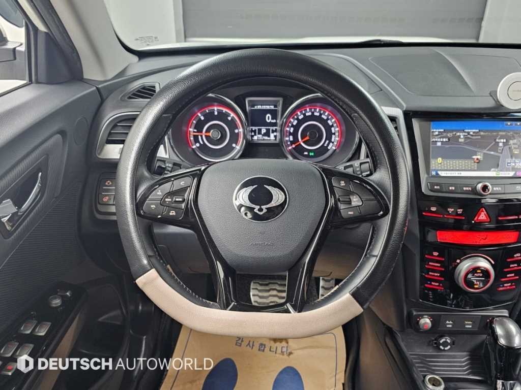 KG모빌리티(쌍용) 티볼리 디젤 2WD 1.6 LX 이미지 13