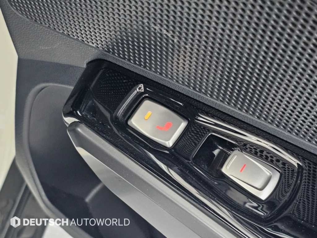 KG모빌리티(쌍용) 티볼리 디젤 2WD 1.6 LX 이미지 16