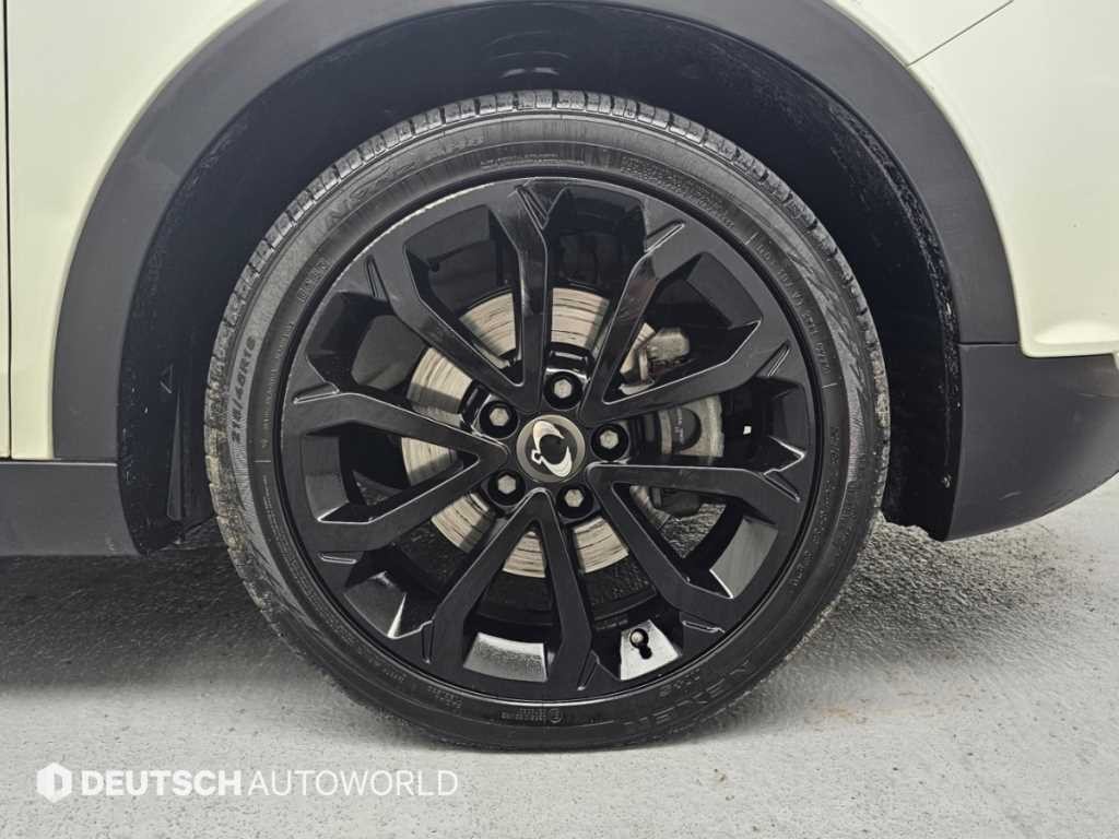 KG모빌리티(쌍용) 티볼리 디젤 2WD 1.6 LX 이미지 5