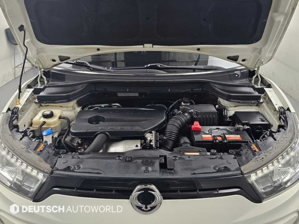 KG모빌리티(쌍용) 티볼리 디젤 2WD 1.6 LX 이미지 6