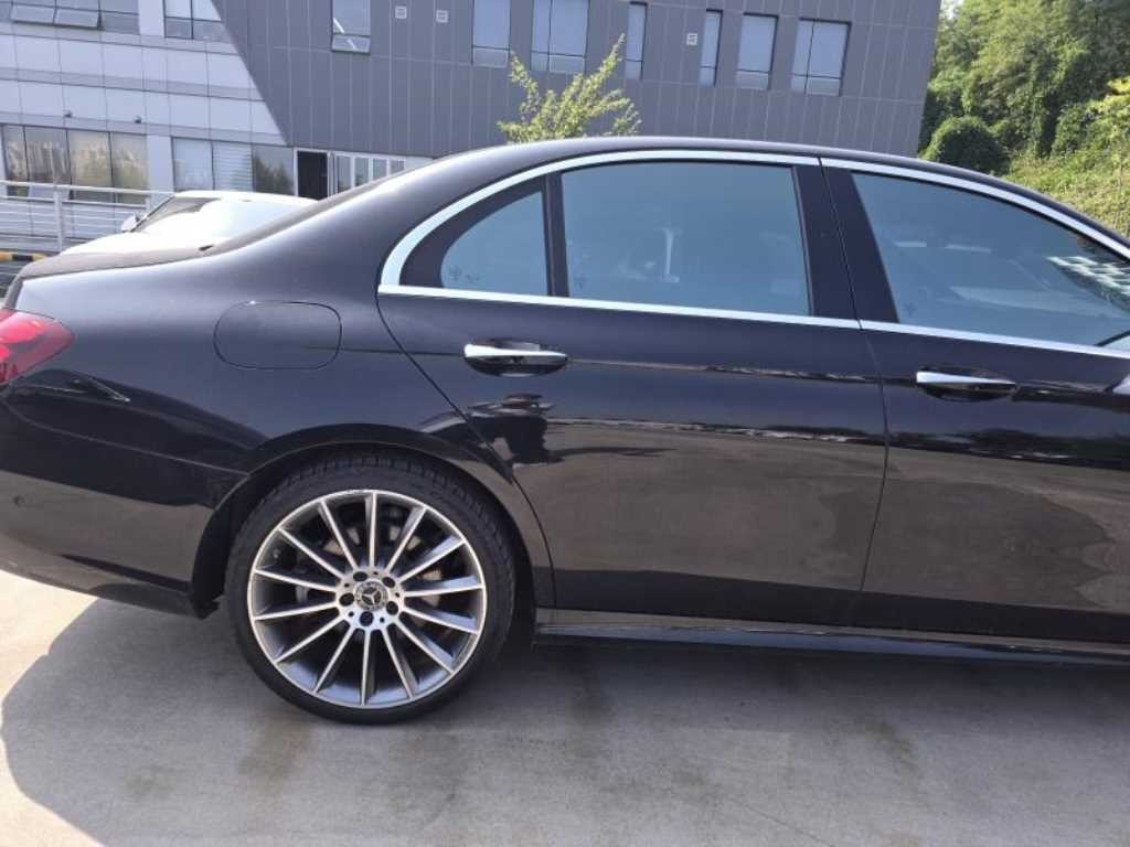 벤츠 E 클래스 E-클래스 W213 E350 4MATIC AMG LINE 이미지 5