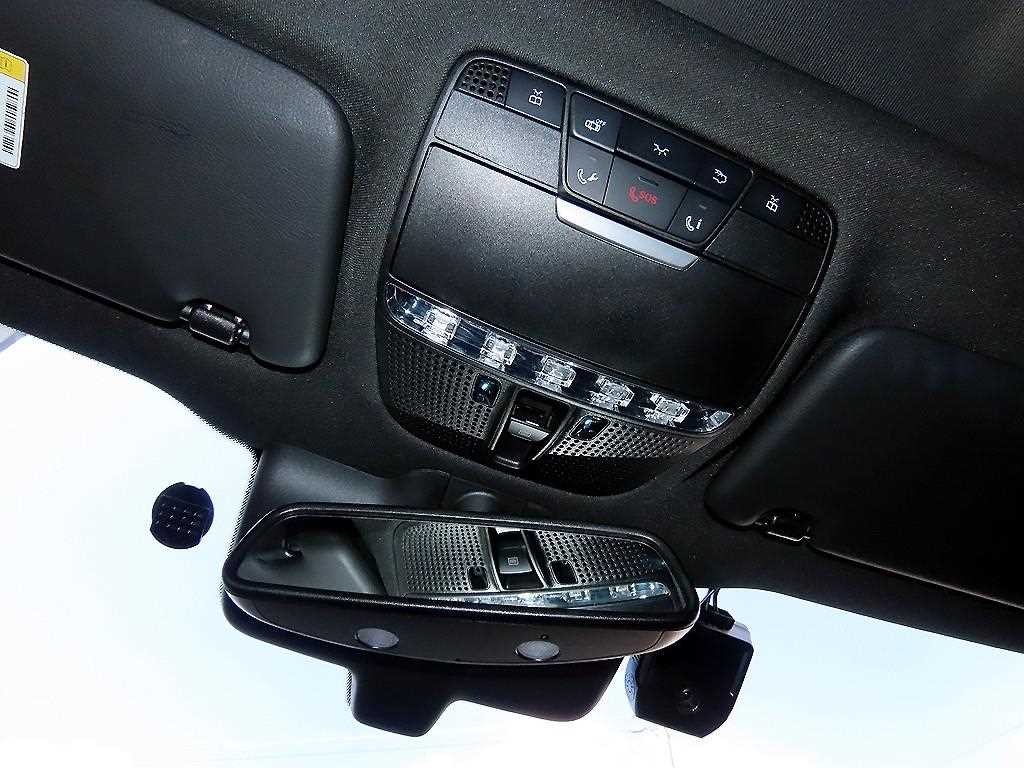 벤츠 C 클래스 C클래스 W205 C43 AMG 4MATIC 쿠페 이미지 16