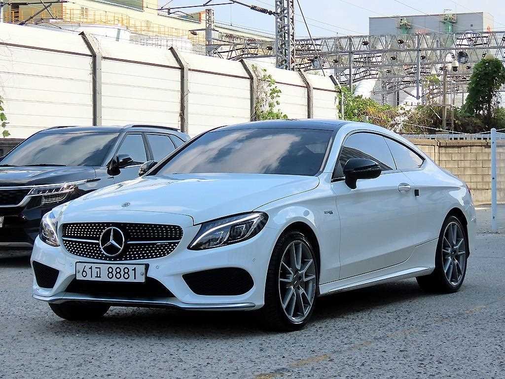 벤츠 C 클래스 C클래스 W205 C43 AMG 4MATIC 쿠페 이미지 2