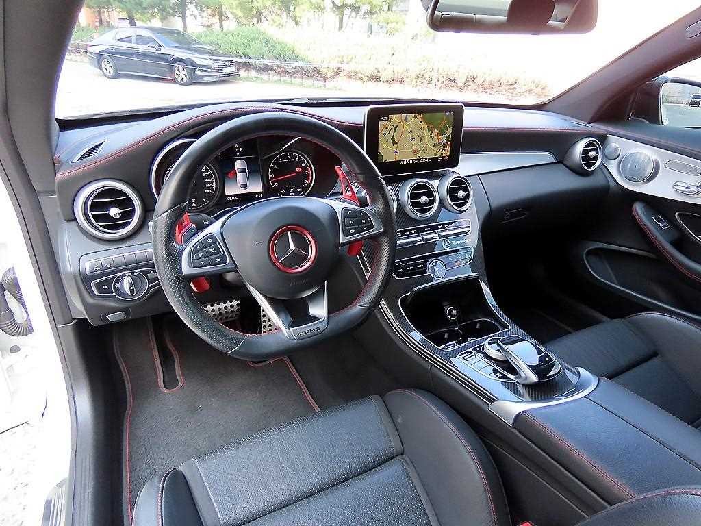 벤츠 C 클래스 C클래스 W205 C43 AMG 4MATIC 쿠페 이미지 7