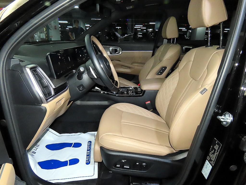 기아 쏘렌토 더 뉴 쏘렌토 4세대 가솔린 2.5T 4WD 시그니처 그래비티 이미지 6