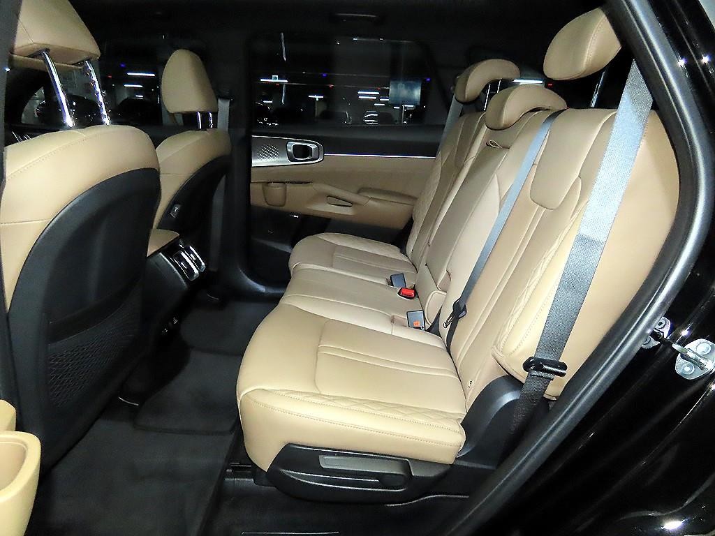 기아 쏘렌토 더 뉴 쏘렌토 4세대 가솔린 2.5T 4WD 시그니처 그래비티 이미지 7