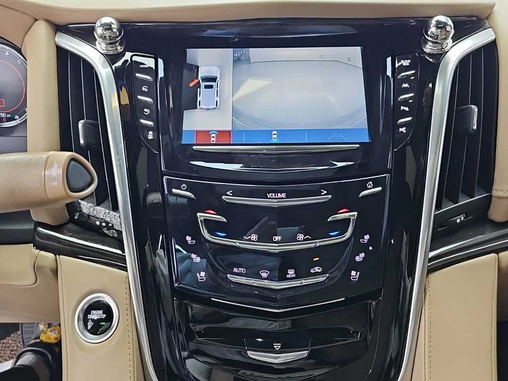 캐딜락 에스컬레이드 6.2 V8 플래티넘 이미지 10